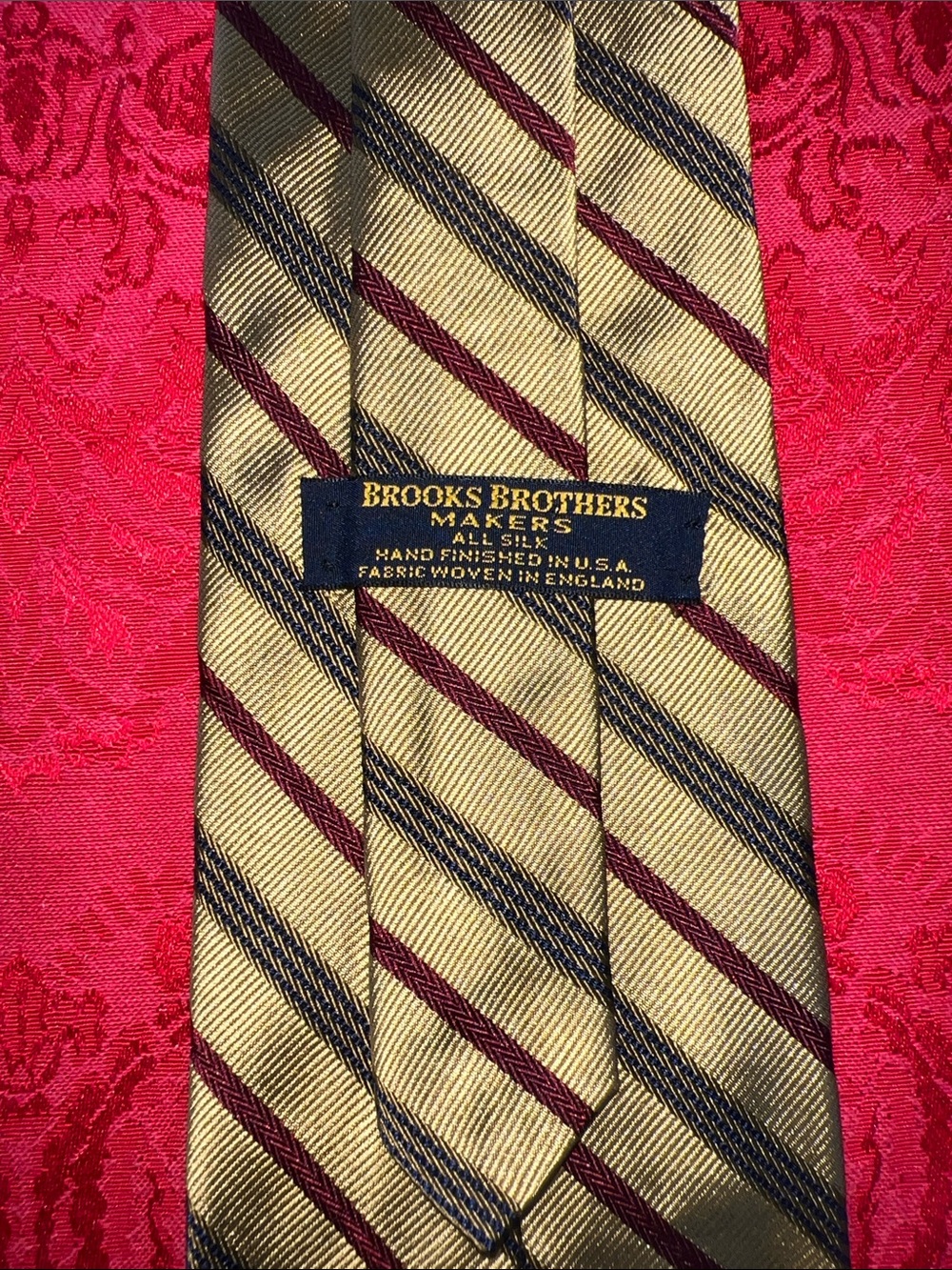 Brooks Brothers Makers Menβs Silk Tie Beige Burgundy Navy Stripe Made USA